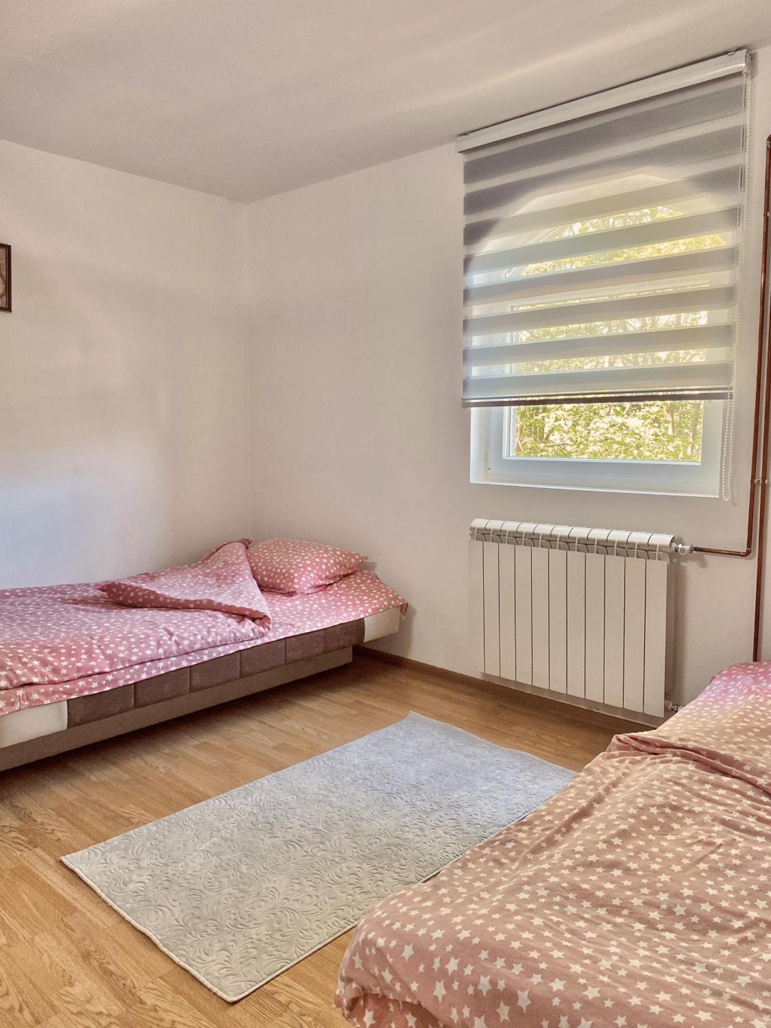 Apartman Konatar Цетине Екстериор снимка