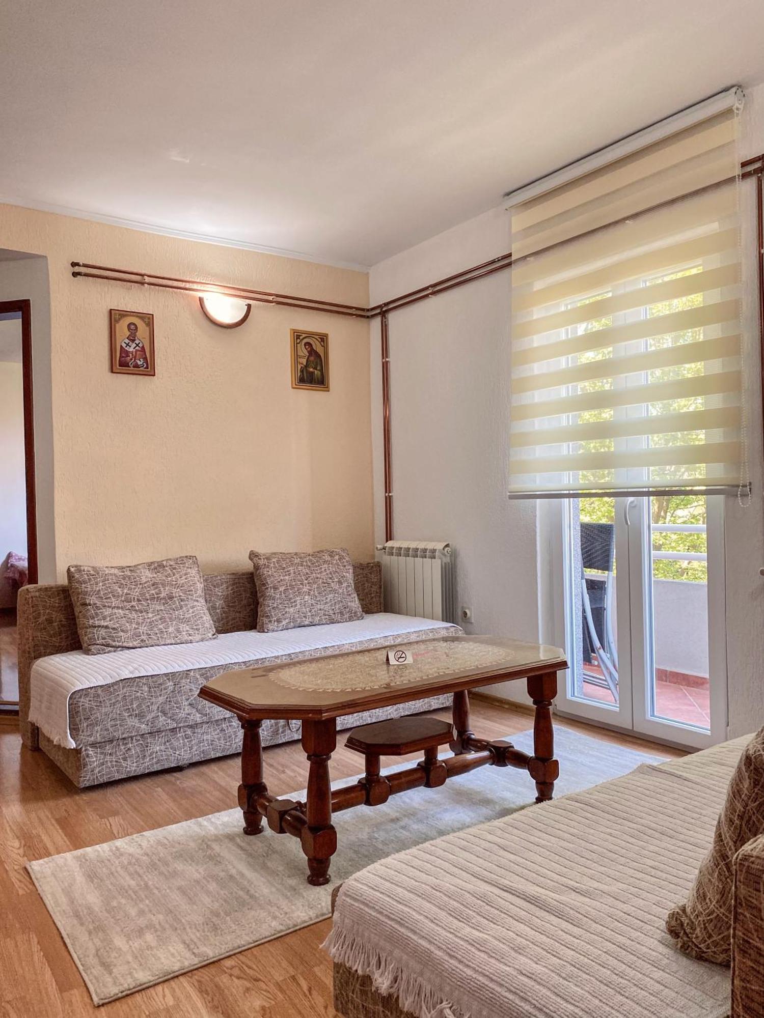 Apartman Konatar Цетине Екстериор снимка