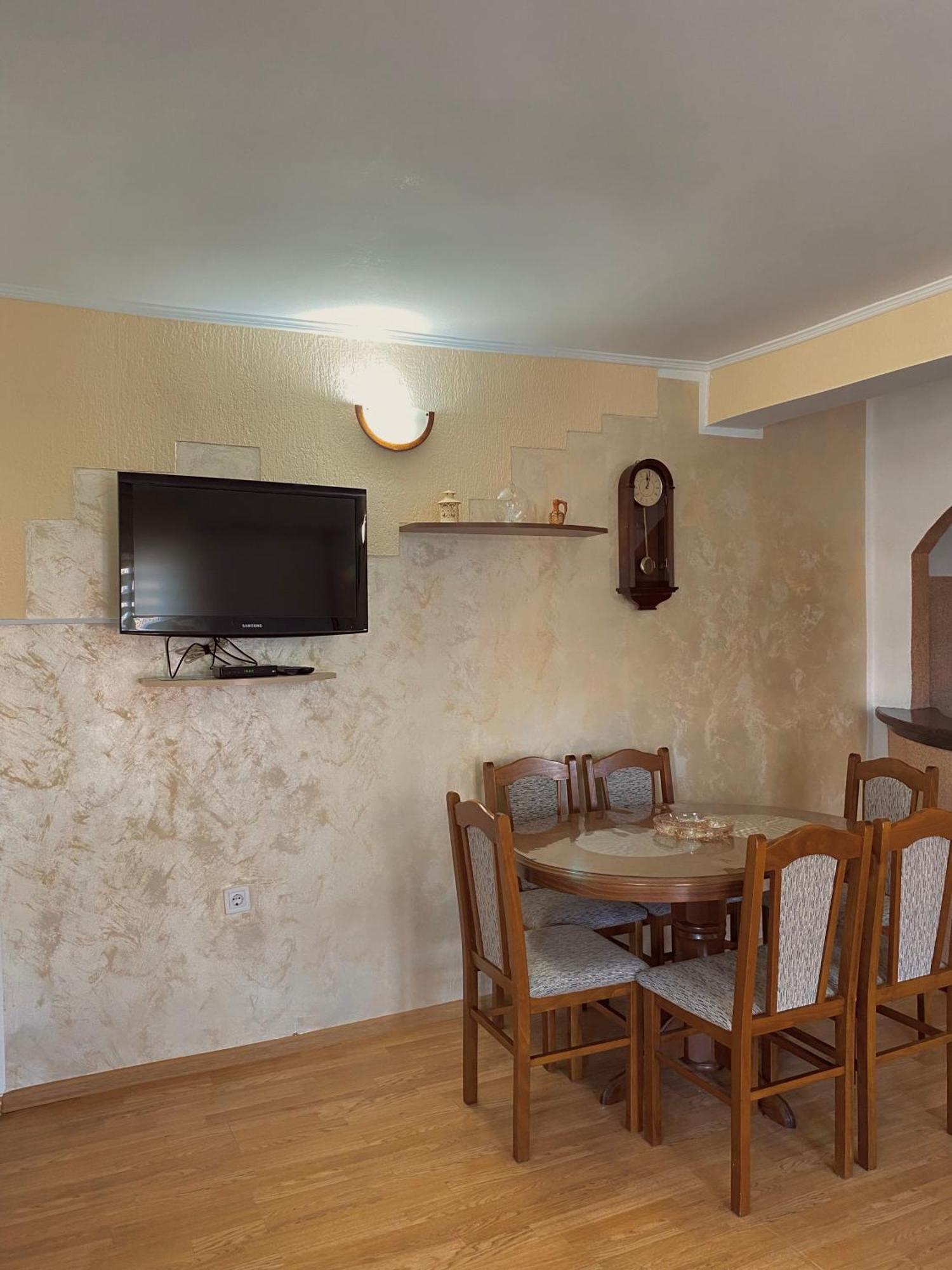Apartman Konatar Цетине Стая снимка